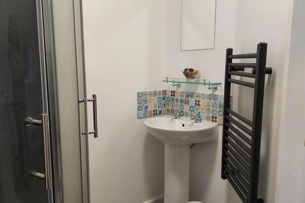 Orchard Nook - Sleeps 4, 2 Bedrooms 肯德尔 外观 照片