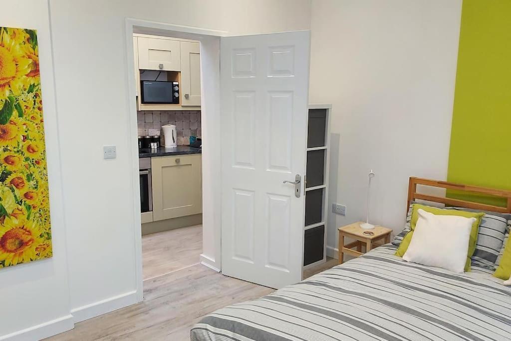 Orchard Nook - Sleeps 4, 2 Bedrooms 肯德尔 外观 照片